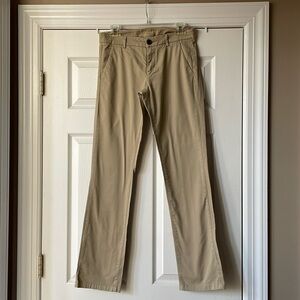 Women’s khaki pants